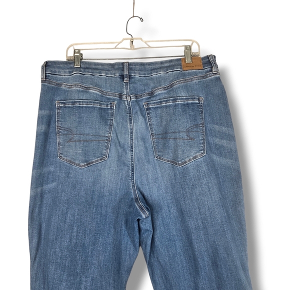 American Eagle Super Curvy High Rise Flare Jean Blue Stretch 18 Short 18S - Picture 11 of 15